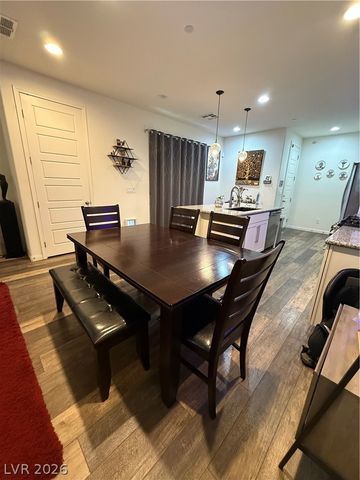 714 North Water Street, Henderson, NV 89015