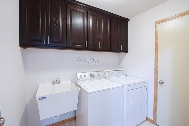 25 21st Avenue N, Saint Cloud, MN 56303