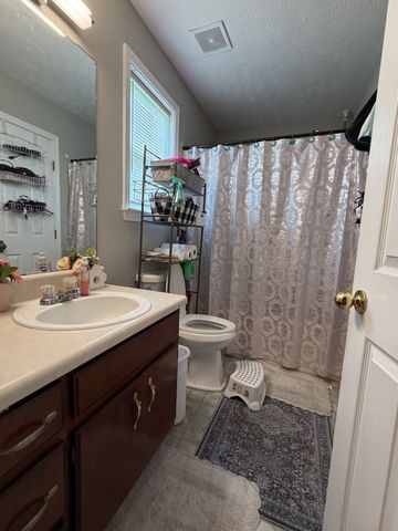 5140 Highlander Dr, Antioch, TN 37013