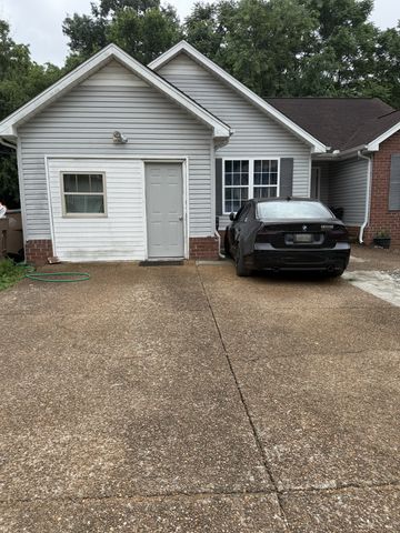 5140 Highlander Dr, Antioch, TN 37013