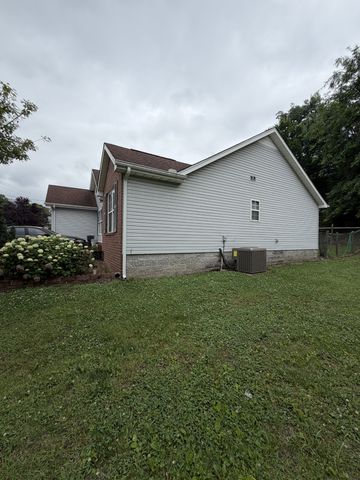 5140 Highlander Dr, Antioch, TN 37013