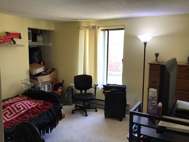 15 Foundry Street C30, Easton, MA 02375