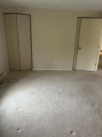 15 Foundry Street C30, Easton, MA 02375