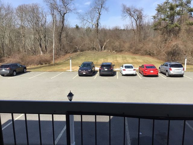 15 Foundry Street C30, Easton, MA 02375