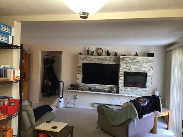 15 Foundry Street C30, Easton, MA 02375