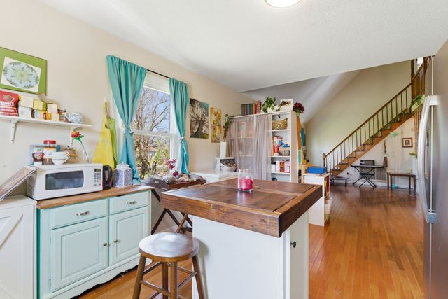 202 Virginia Dr, Tullahoma, TN 37388