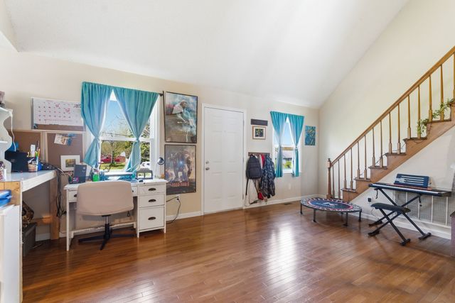 202 Virginia Dr, Tullahoma, TN 37388