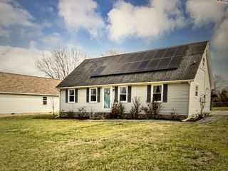 202 Virginia Dr, Tullahoma, TN 37388