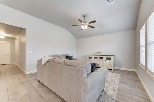 614 Green Fish Circle, Norman, OK 73069