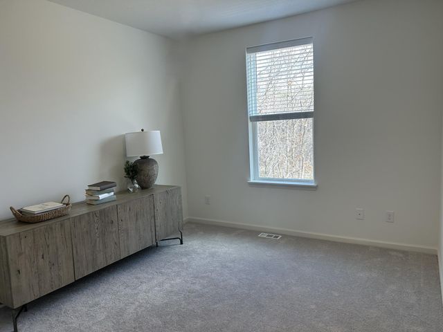 6123 Goodwin Avenue S, Cottage Grove, MN 55016