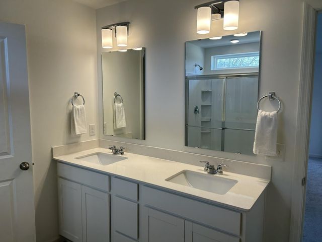 6123 Goodwin Avenue S, Cottage Grove, MN 55016