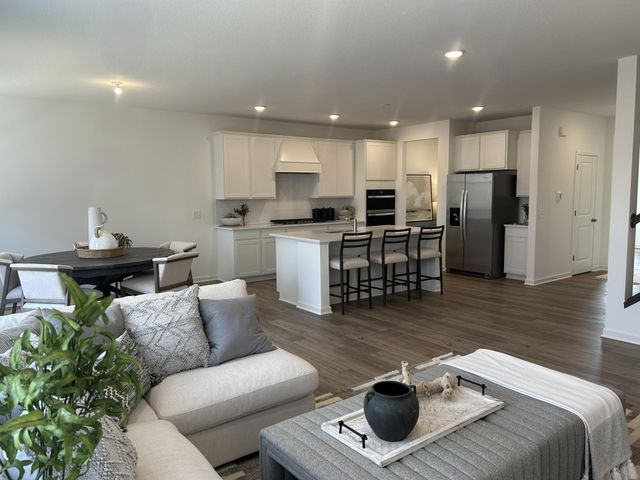 6123 Goodwin Avenue S, Cottage Grove, MN 55016