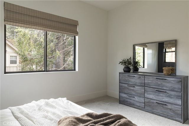 481 Bay View Court, Lake Arrowhead, CA 92352