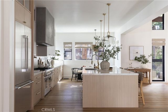 481 Bay View Court, Lake Arrowhead, CA 92352