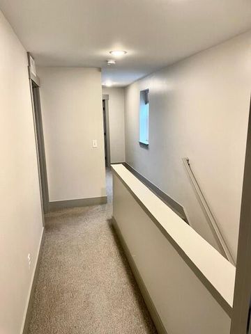 328 Maple Avenue, Holland, MI 49423