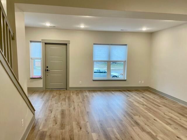 328 Maple Avenue, Holland, MI 49423