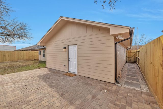 8709 Tarbell Road, Houston, TX 77034