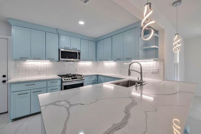 8709 Tarbell Road, Houston, TX 77034