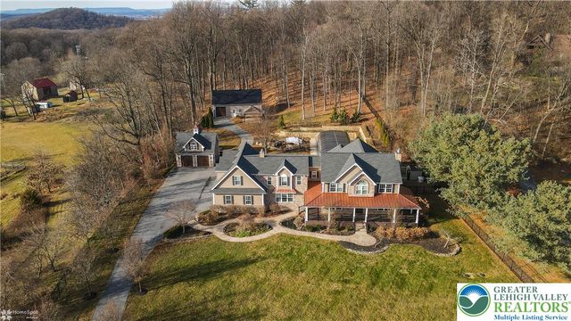 284 Walker Road, Longswamp Twp, PA 18062