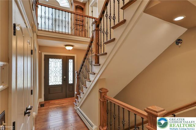 284 Walker Road, Longswamp Twp, PA 18062