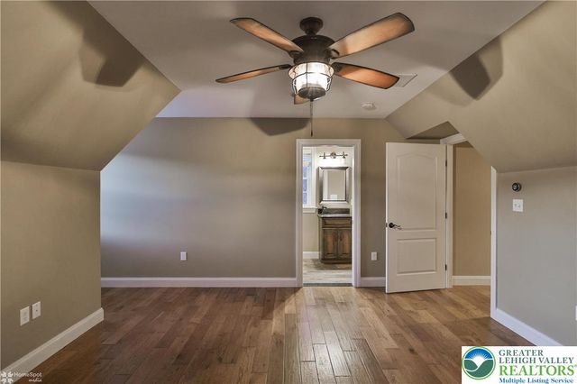 284 Walker Road, Longswamp Twp, PA 18062