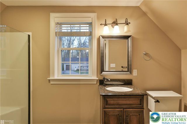 284 Walker Road, Longswamp Twp, PA 18062