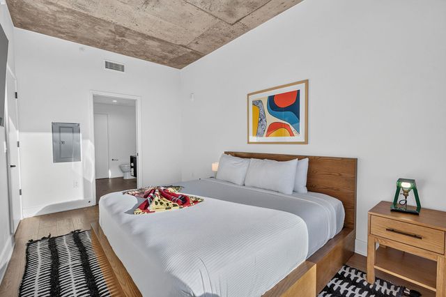 48 East Ave 2605, Austin, TX 78701