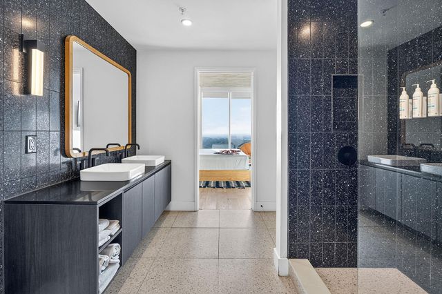 48 East Ave 2605, Austin, TX 78701