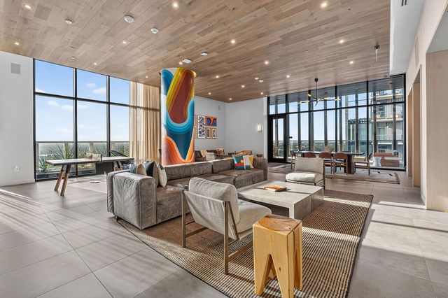 48 East Ave 2605, Austin, TX 78701