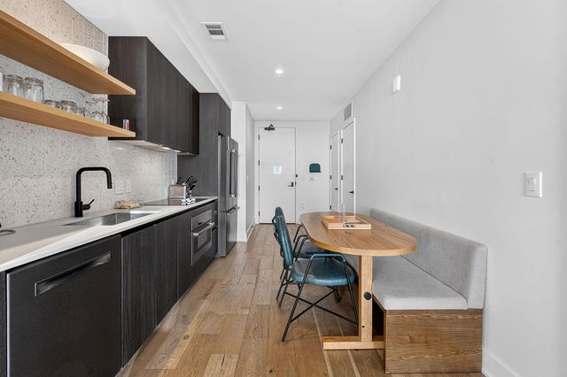 48 East Ave 2605, Austin, TX 78701