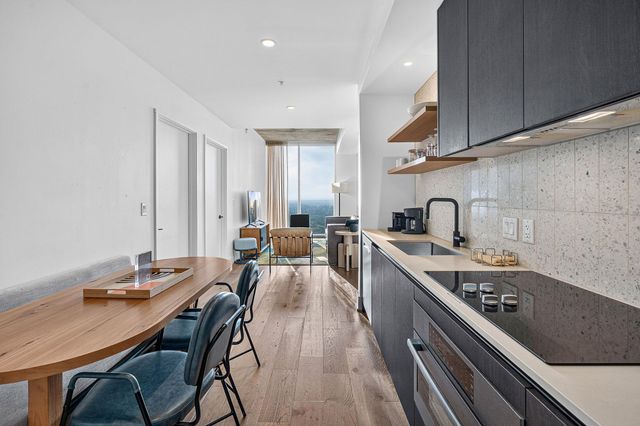 48 East Ave 2605, Austin, TX 78701