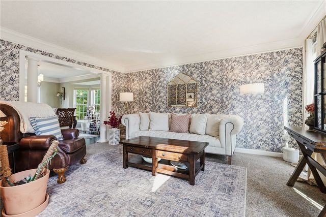 254 Cliffside Dr, Adams Twp, PA 16046