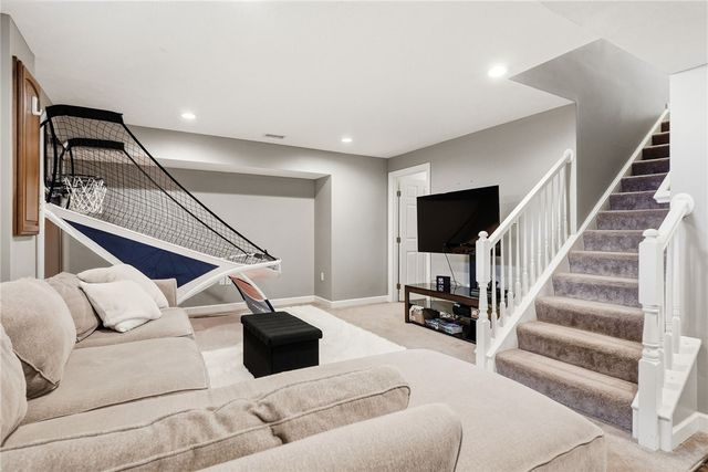 254 Cliffside Dr, Adams Twp, PA 16046
