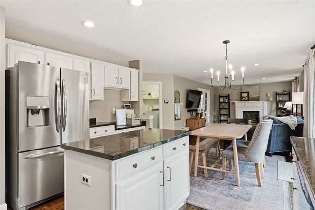254 Cliffside Dr, Adams Twp, PA 16046