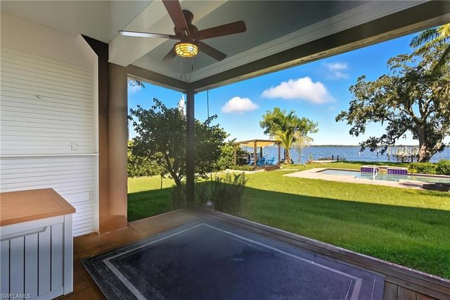 101 Fairview AVE, Fort Myers, FL 33905