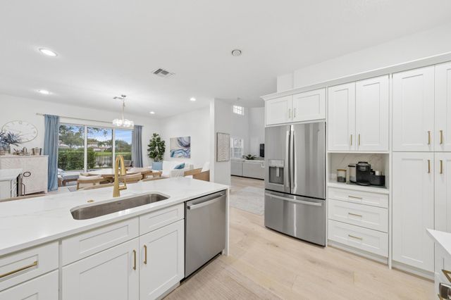 844 MADISON Court, Palm Beach Gardens, FL 33410