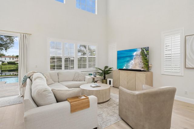 844 MADISON Court, Palm Beach Gardens, FL 33410