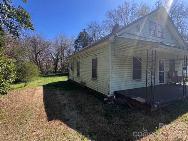 1 Cascade Street, Mooresville, NC 28115