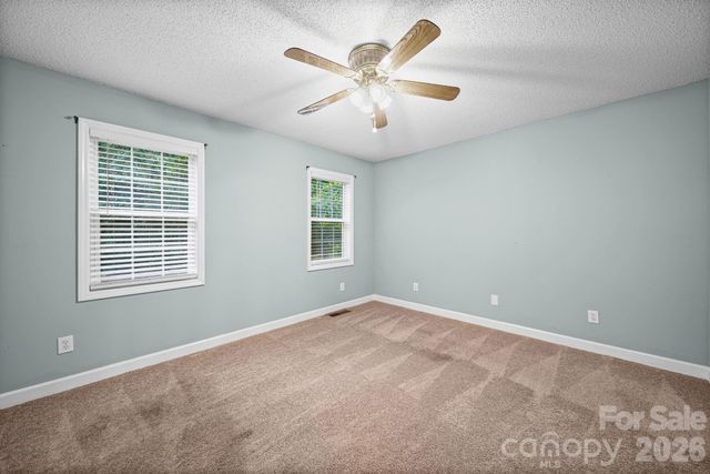 126 Fritzvon Drive, Mount Pleasant, NC 28124