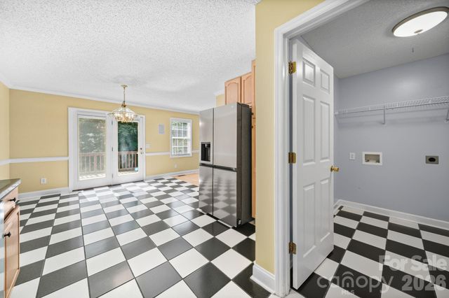 126 Fritzvon Drive, Mount Pleasant, NC 28124
