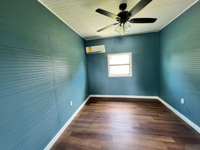 703 Saint Phillip St, Raceland, LA 70394