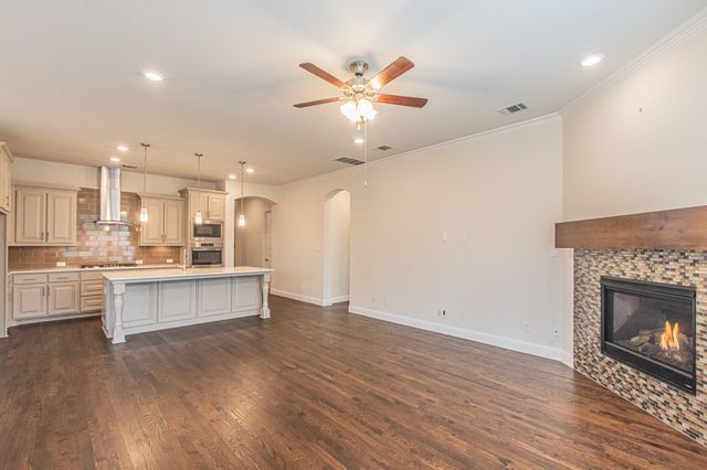 2044 Remington Drive, Irving, TX 75063