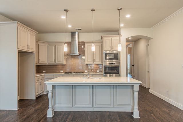 2044 Remington Drive, Irving, TX 75063