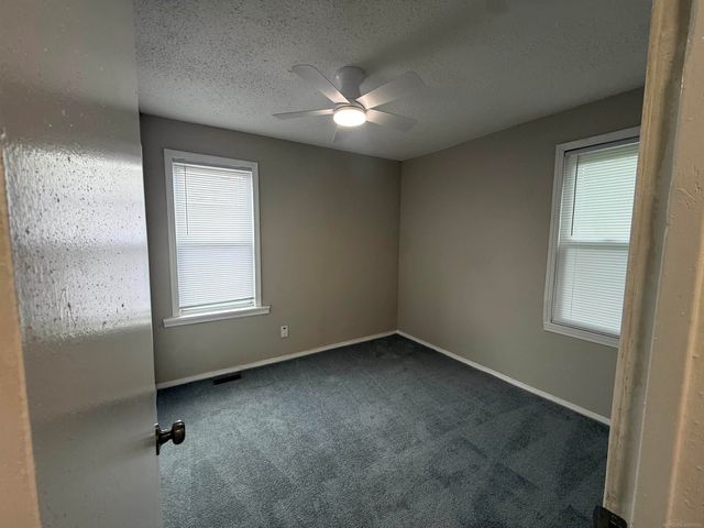 20470 Kentucky Street, Detroit, MI 48221