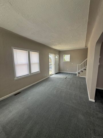 20470 Kentucky Street, Detroit, MI 48221