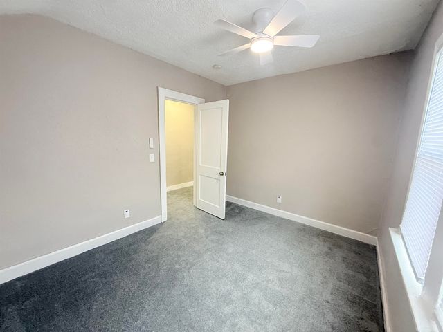 20470 Kentucky Street, Detroit, MI 48221