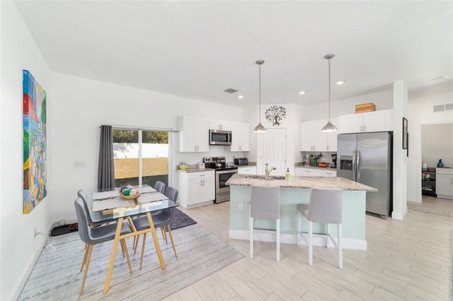 15620 SW 37TH CIRCLE, Ocala, FL 34473