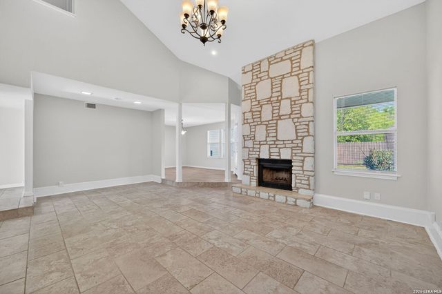 8547 Echo Creek, San Antonio, TX 78240