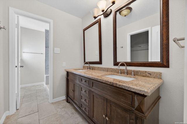 8547 Echo Creek, San Antonio, TX 78240