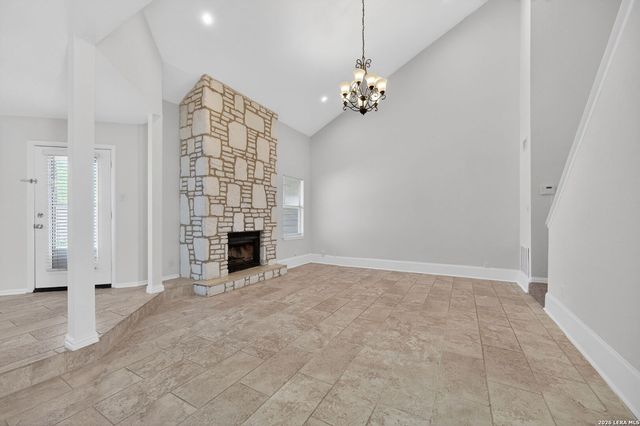 8547 Echo Creek, San Antonio, TX 78240